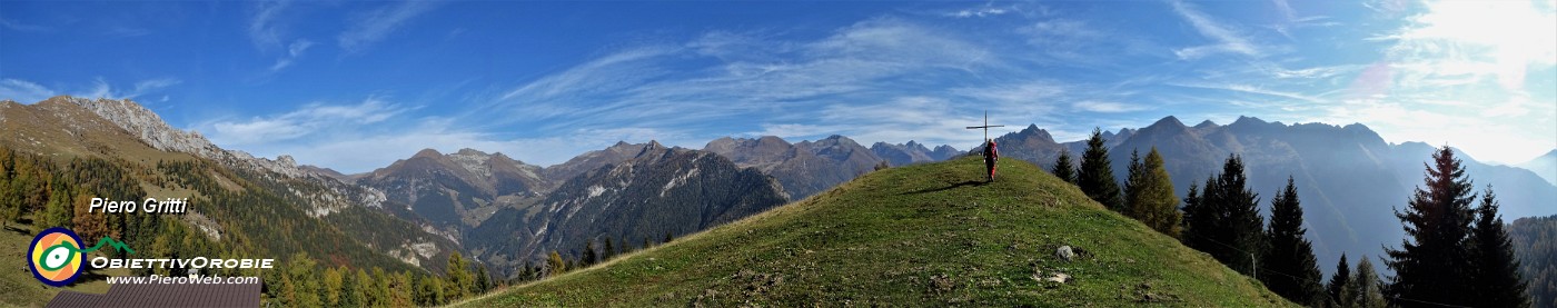 35 Alla Casera e croce di Monte Colle (1750 m).jpg